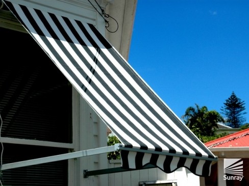 Bannette Drop Arm Awning-image
